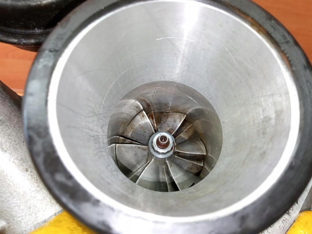 фото №6, Турбонагнетатель mercedes gl x166 4.7 v8 a2780903580