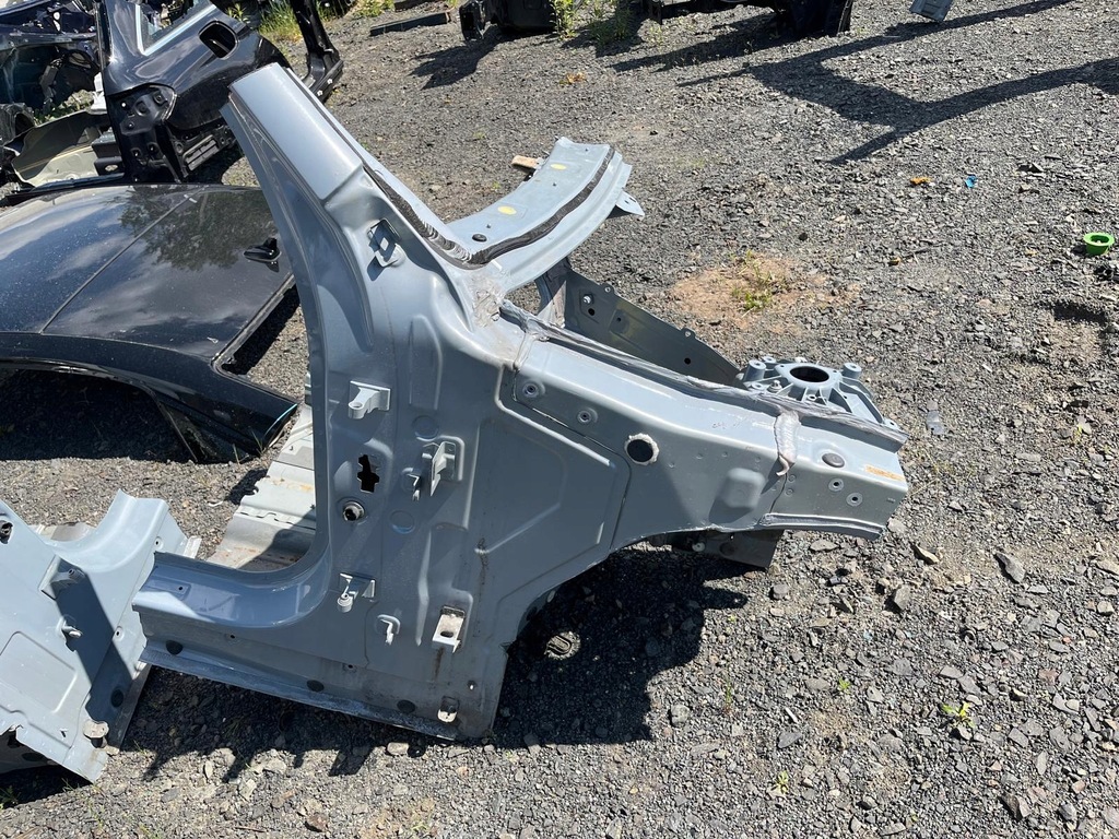 фото №1, Четверть правая перед блок двигателя a x3 g01