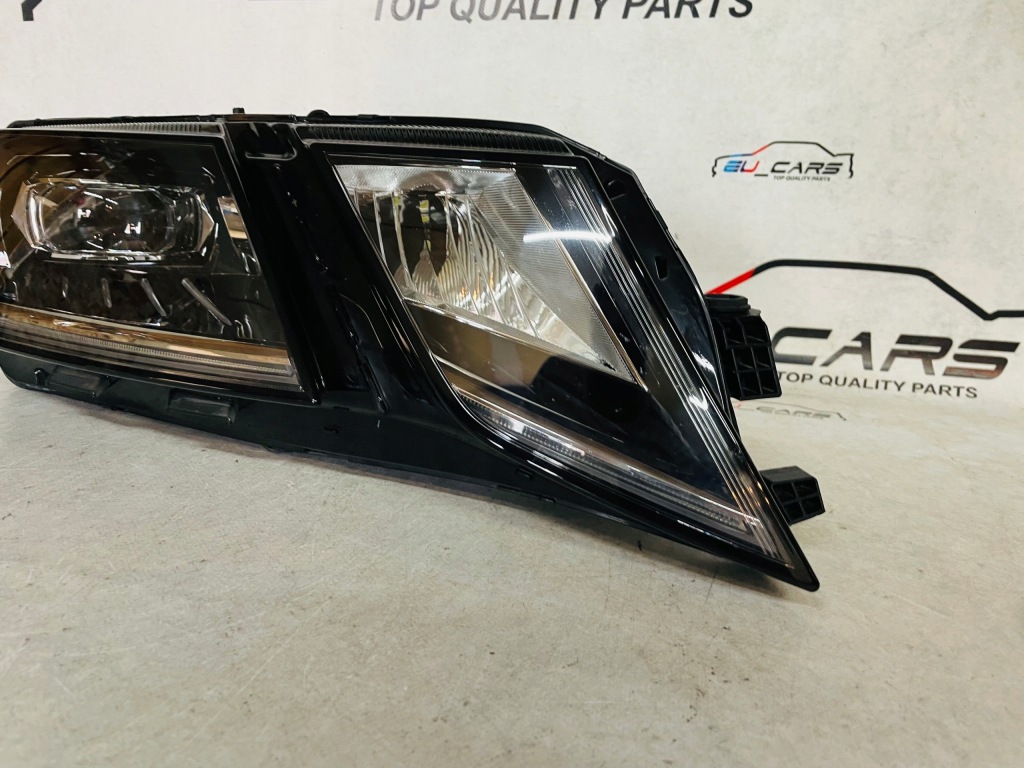 Skoda octavia 3 5e1 рестайлінг  фара права перед led 2016-2020 рік Недорого