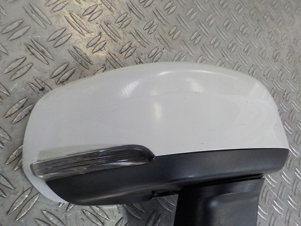 фото №6, Volvo xc60 ii 17-21 зеркало правое 14 pin