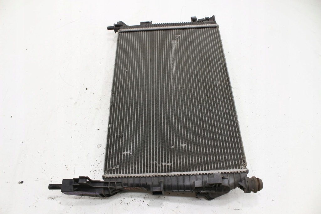 Радіатор води cv618005va focus mk3 1.0 ecoboost Зі Шроту