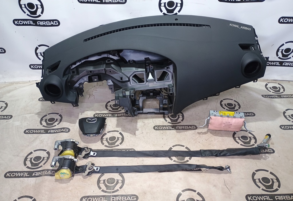 фото №1, Mazda 3 iii bl приборная панель консоль подушка безопасности подушки безопасности ремни оригинал демонтаж