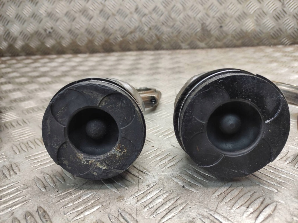 фото №6, Поршень + шатун volvo s80 i s80 i s60 xc90 v70 d5244t2 volvo 2.4 d5