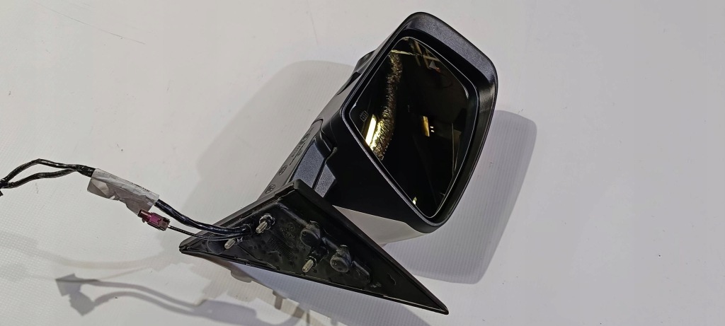 Дзеркало зовнішнє ліва камера сліпа зона spot 18pin maserati levante 2017- Ціна