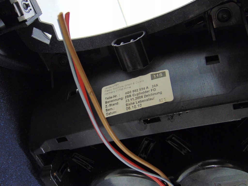 фото №8, Тунель середній чорний зарядний пристрій audi a7 4g 10- eu