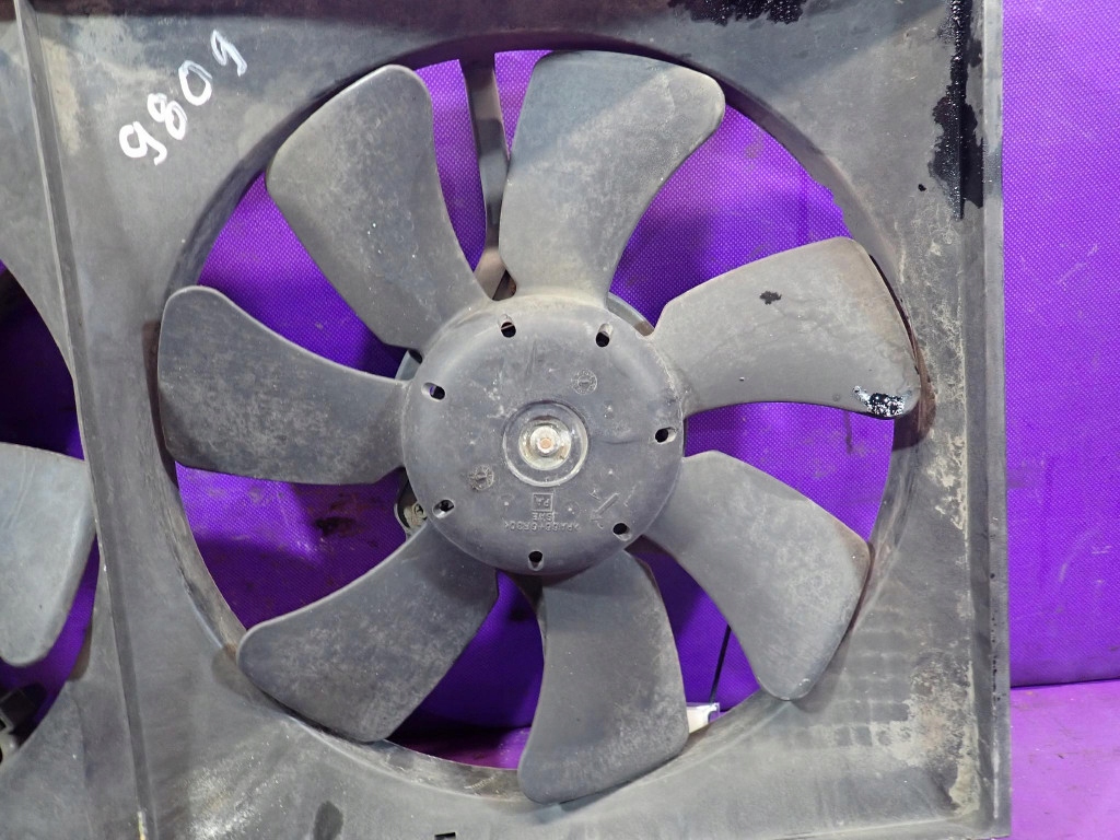 Mitsubishi lancer vii 00-05 1.6 вентилятор радіатора 1c23119700 Недорого