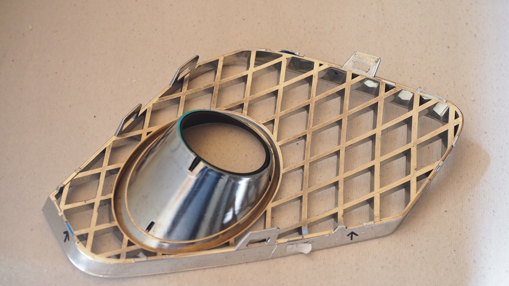 фото №13, Решітка бампера перед передня права bentley continental gt 20- 3sd807684a