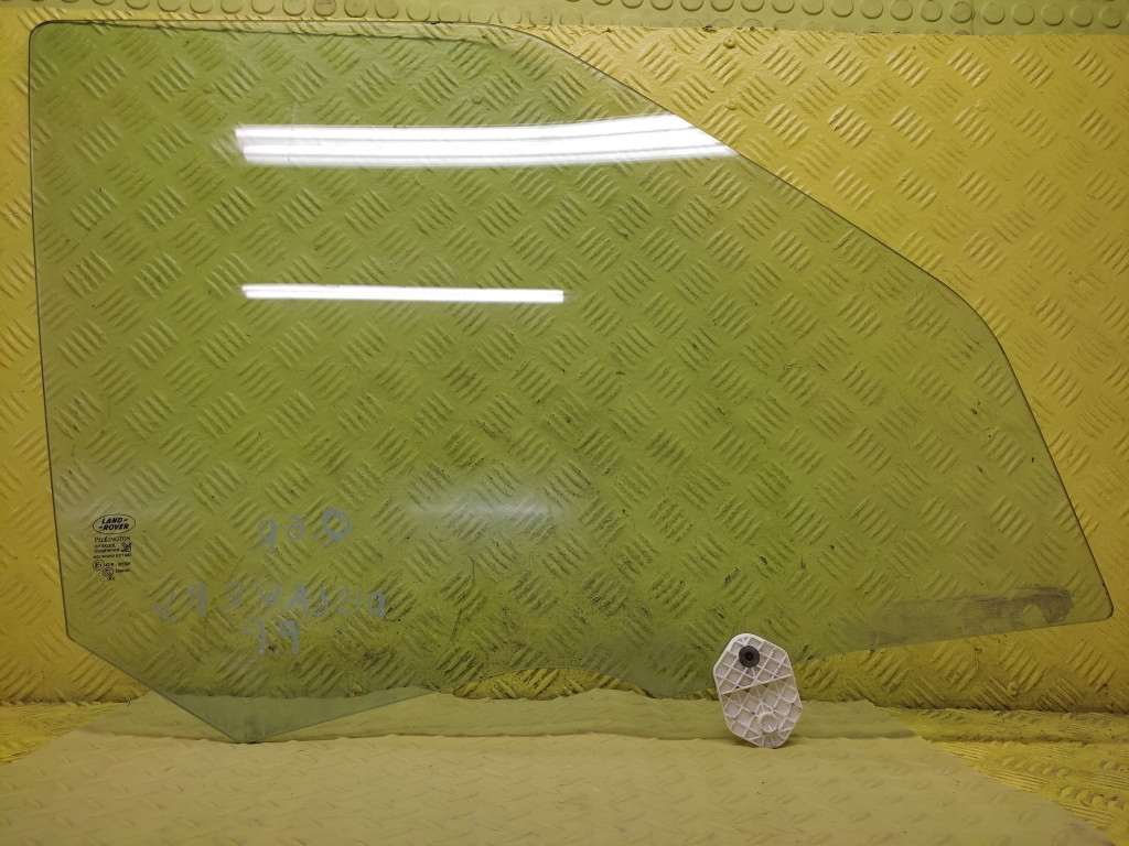 фото №1, Land rover discovery iii стекло дверь правый перед