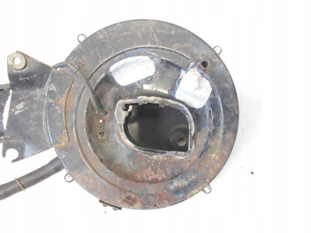 фото №7, Nissan terrano i 86-96 3d 2.4i z24i корпус фильтра воздуха