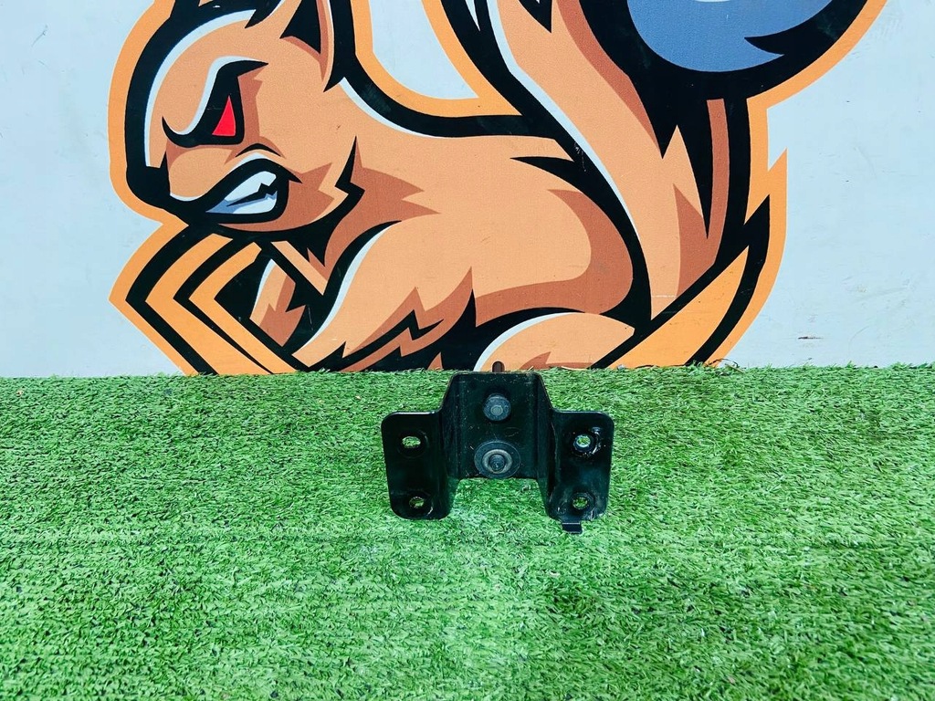 фото №11, Крепление засов капот jaguar i-pace x590 j9d3-16k689-ac