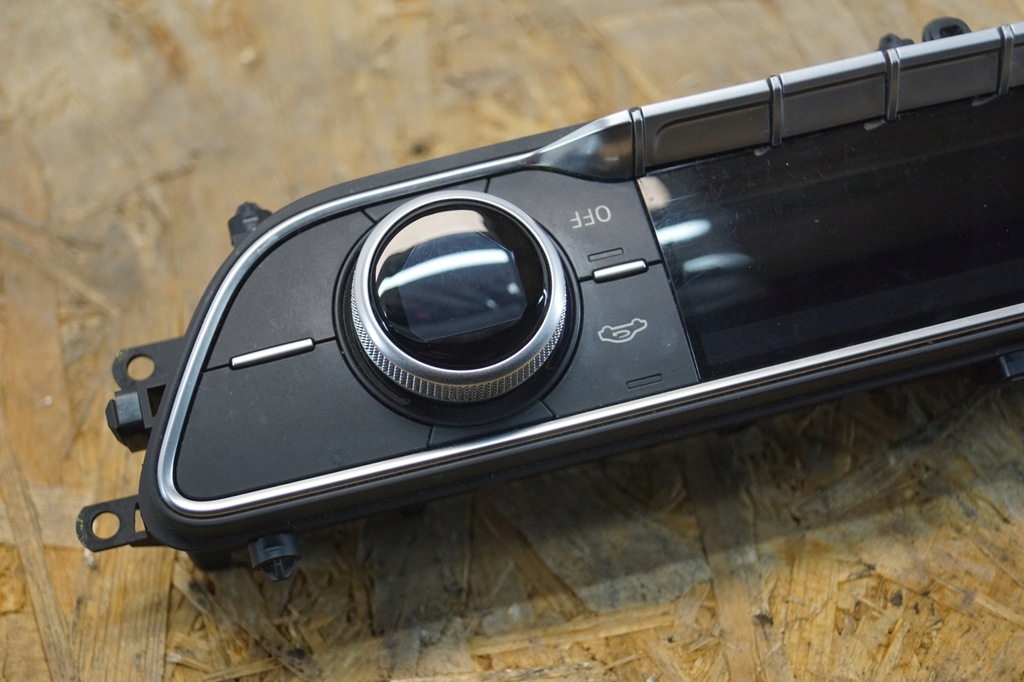 фото №6, Панель кондиционера audi a4 b9 8w0820043f