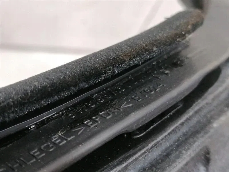 Молдинг кузов bentley continental gt w12 3w8853836b правая балка Киев