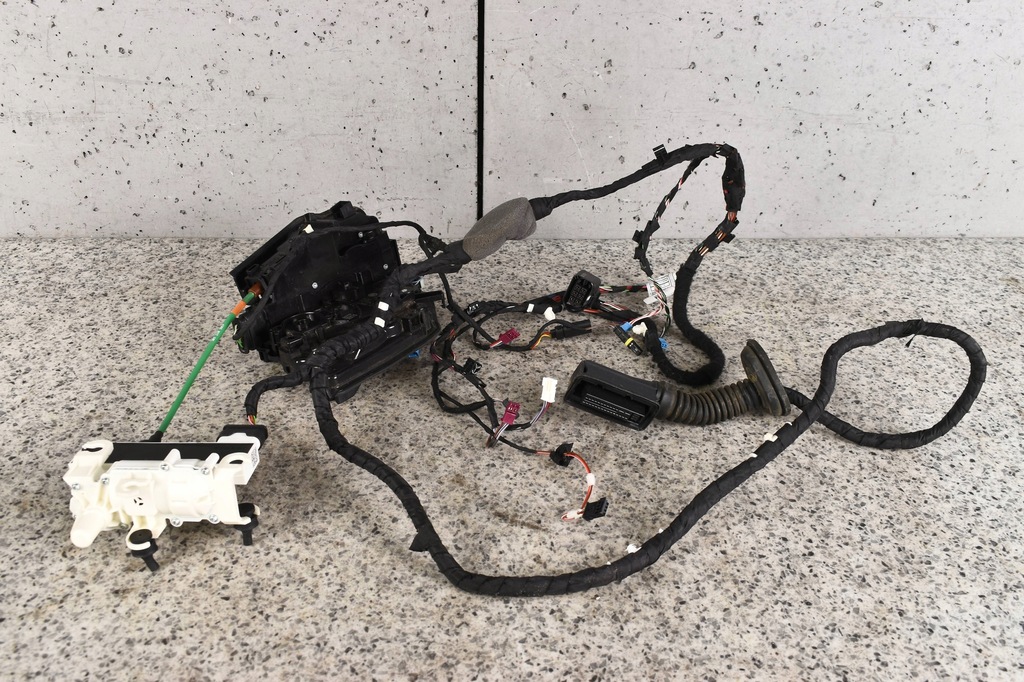 фото №11, Bmw 5 g30 g31 m5 f90 замок замки доводчик soft close softclose