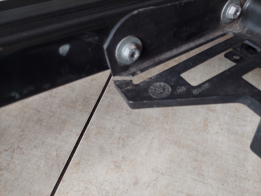 фото №6, Балка бампера - задняя - renault clio v