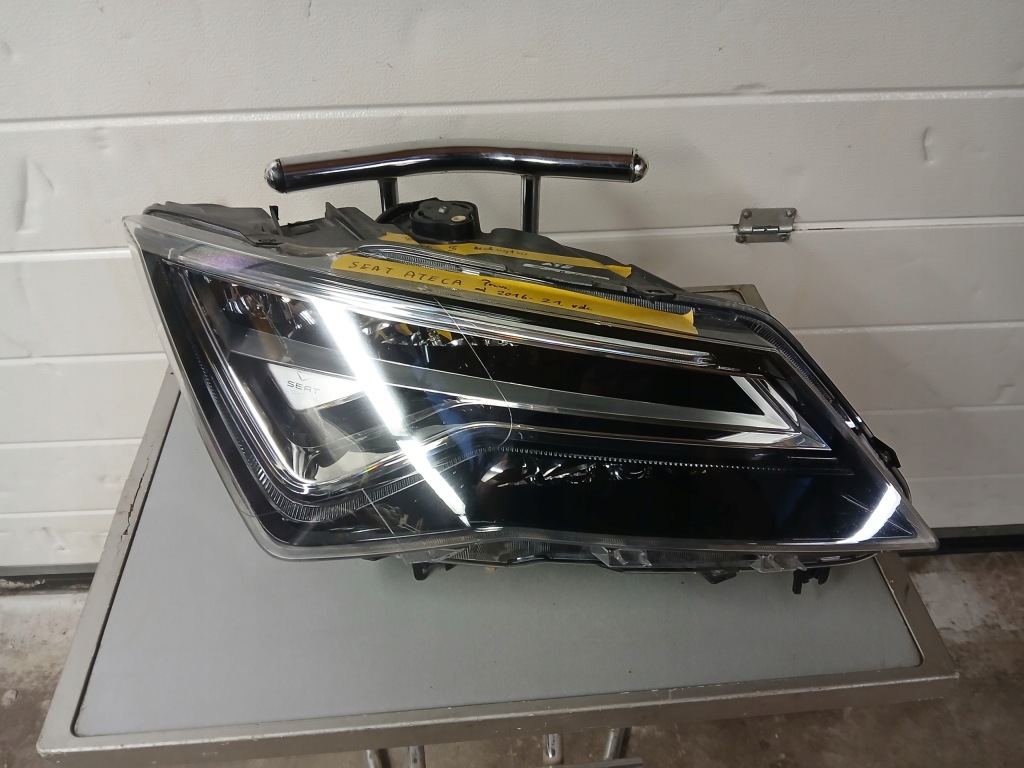 Купить Фара фара led правый  правый перед seat ateca 576 16- 576941008f