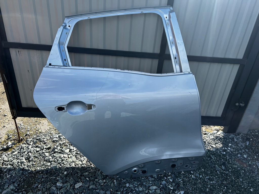 фото №1, Renault scenic iv 17- дверь правое задние задняя