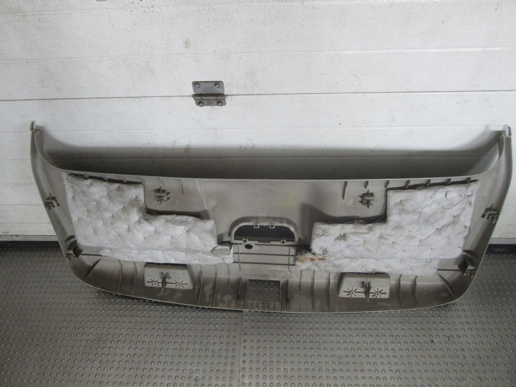 фото №6, Durango ii 2004 обшивка захист кришки багажника