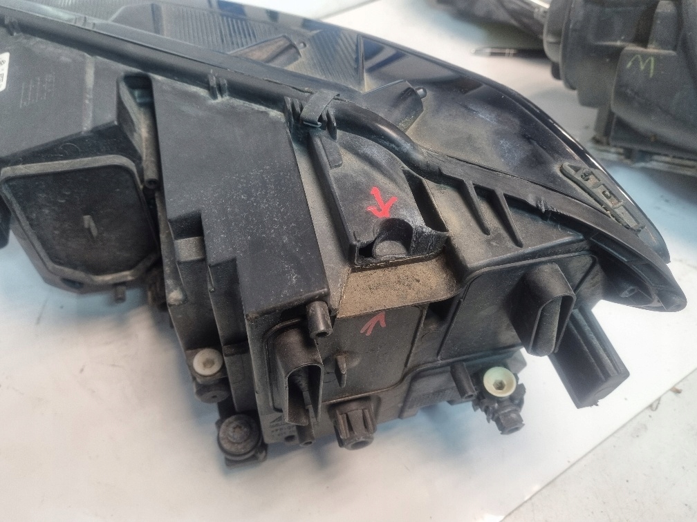 фото №12, Лампа правая перед комплектная full led vw touran 5tb941036b оригинал vwcargr