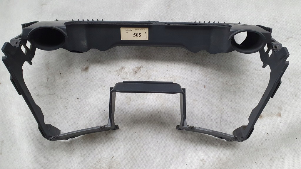 фото №1, Рамка панель приладів консоль панель приладів приладова scania r xp 1879562 1853505