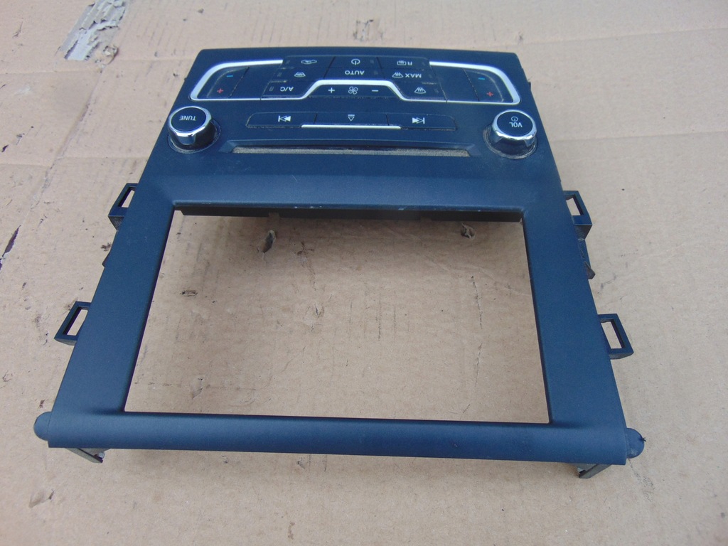 фото №3, Панель радио кондиционер ford mondeo mk5