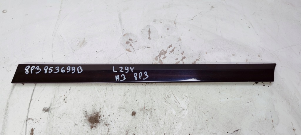 фото №1, Молдинг левый задняя audi a3 8p 8p3853699b lz9y