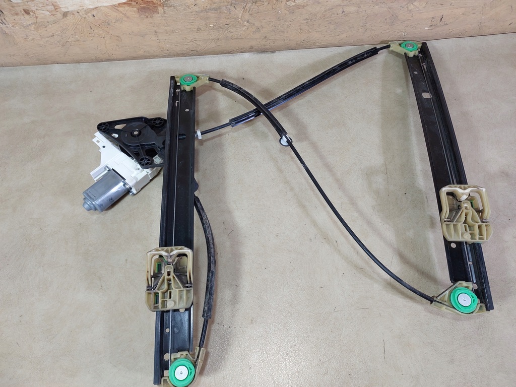 фото №6, Audi q3 механизм моторчик стекло левый перед