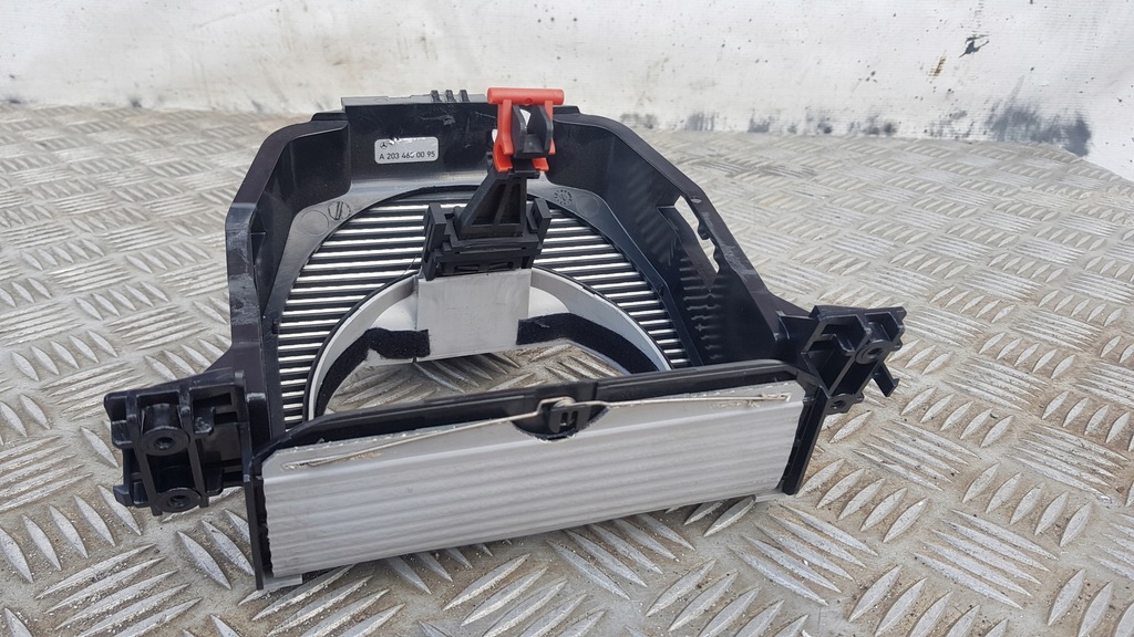 фото №9, Mercedes w203 захист регулювання керма