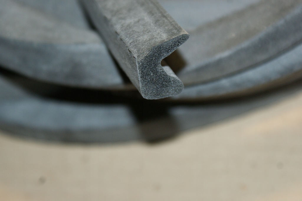 фото №5, Прокладка ущільнювачі двері gaz 69 m - 2 двері