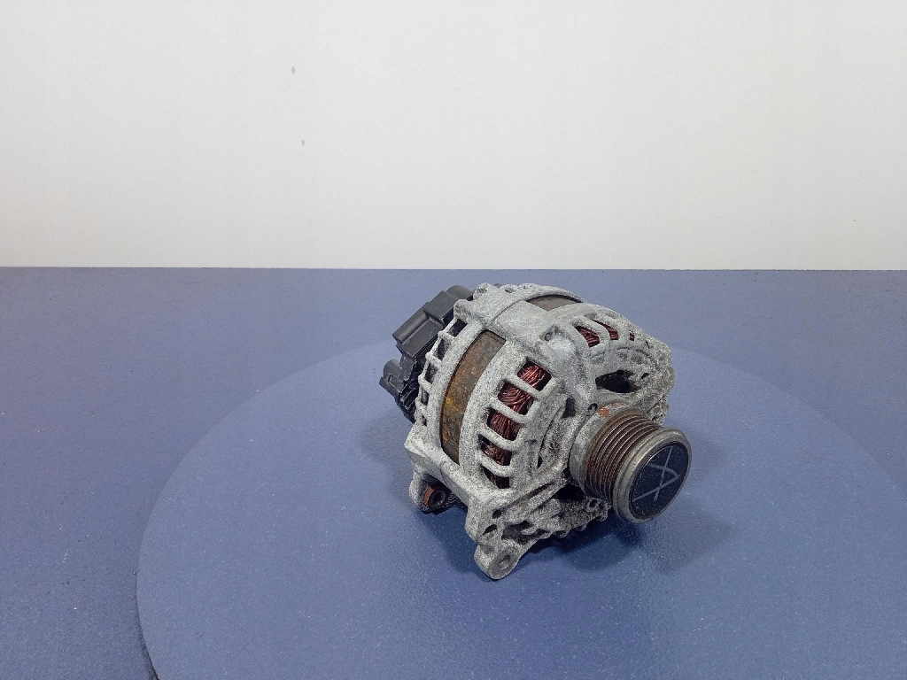 фото №1, Vw passat b8 2.0 tdi генератор 140a 05l903026b