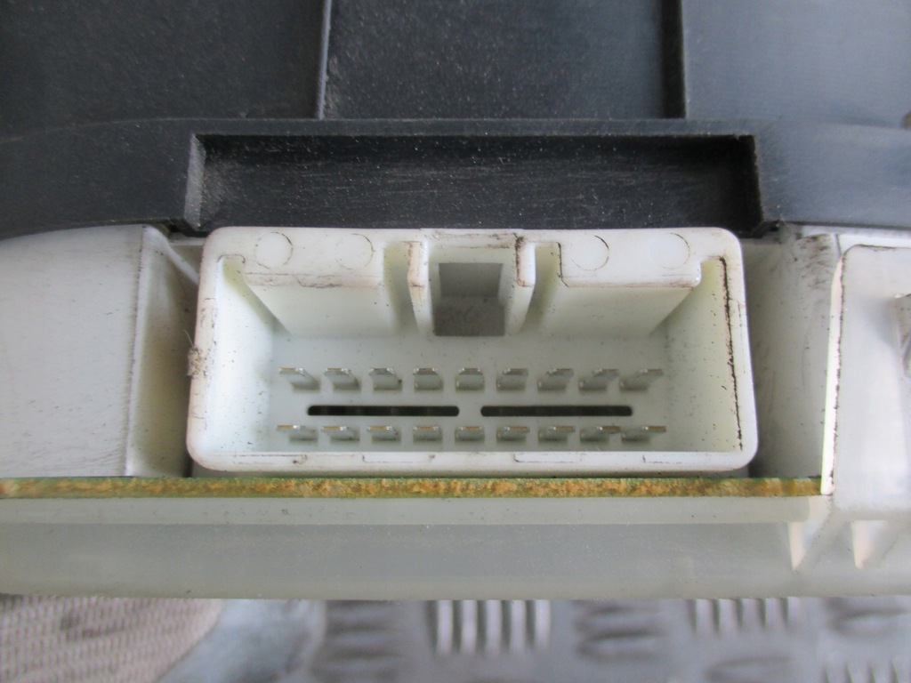 фото №9, Лічильник mazda premacy 01-05 2.0 d