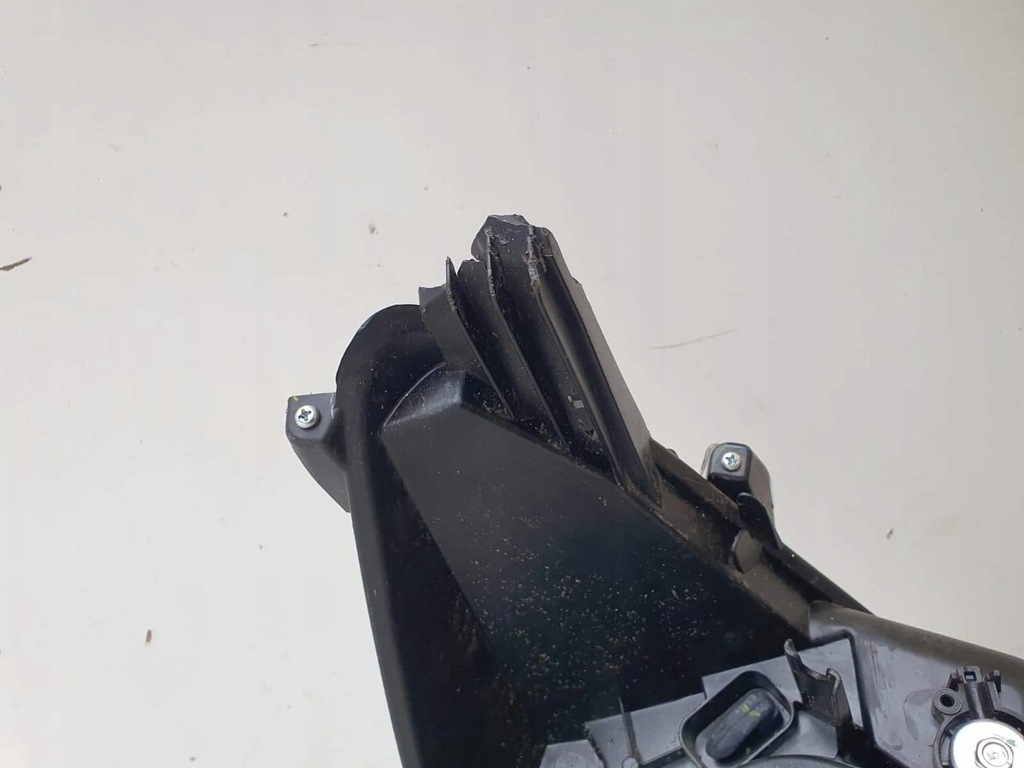 фото №6, Mitsubishi space star lift лампа левая 8301d445