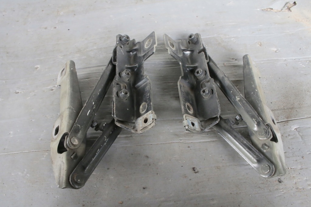 фото №1, Петлі капот opel insignia z177