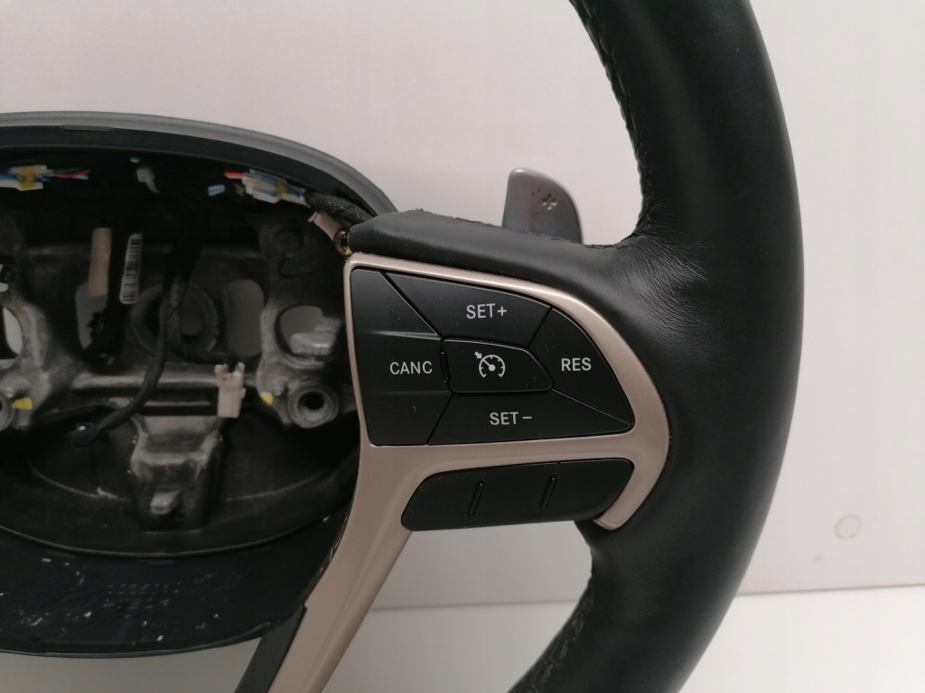 фото №6, Grand cherokee wk2 lift воздуховод кожаный 2013-