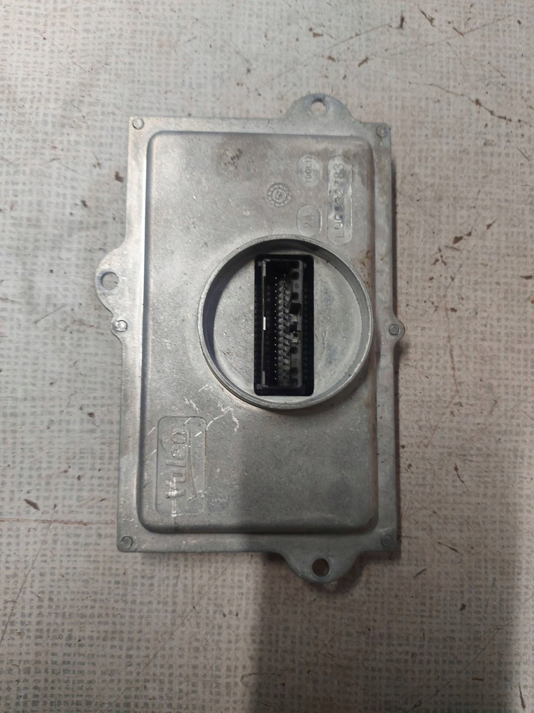 фото №1, Peugeot 5008 ii преобразователь led 90093044