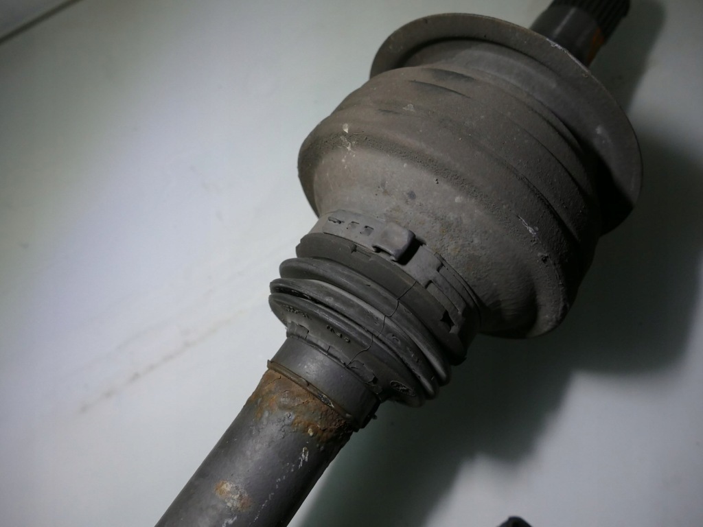 фото №8, Mercedes slk r171 3.5 v6 ступиця важелі привідний вал l.t.