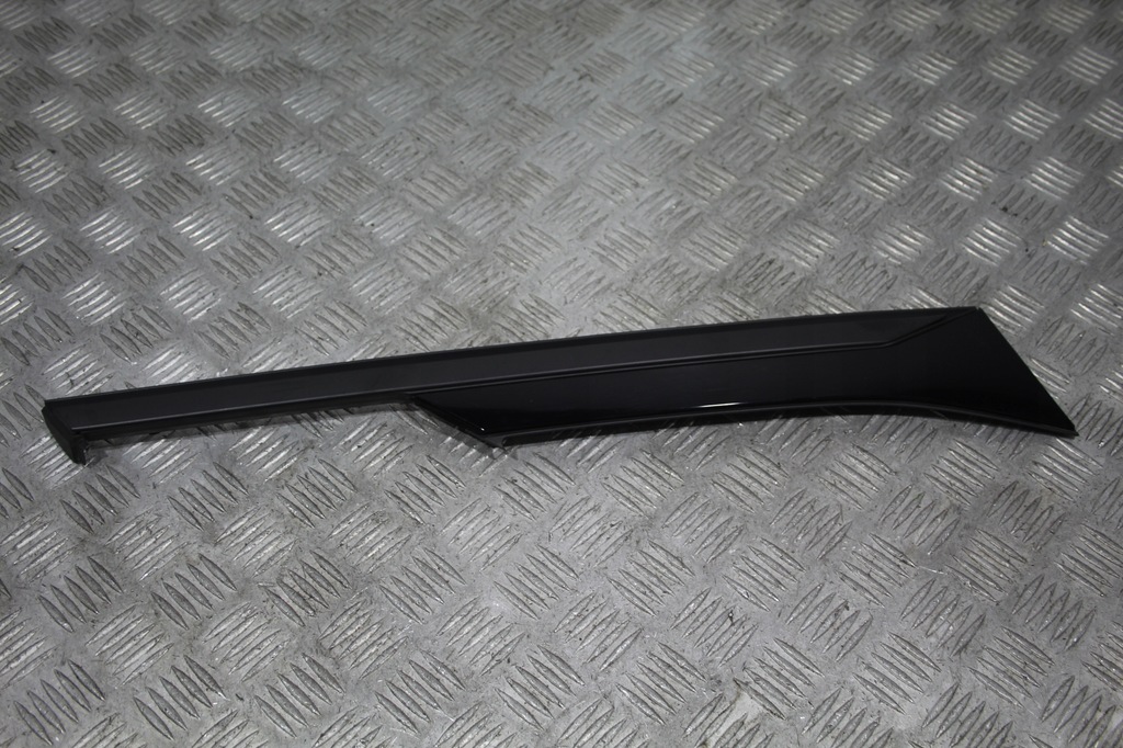 фото №1, Молдинг декоративная заглушка левая opel grandland x