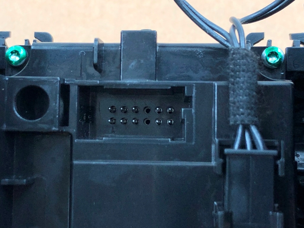 Решётка средняя воздуха впуск выход 9462387 do serii x5 g05 x6 g06 x7 g07 Доставка