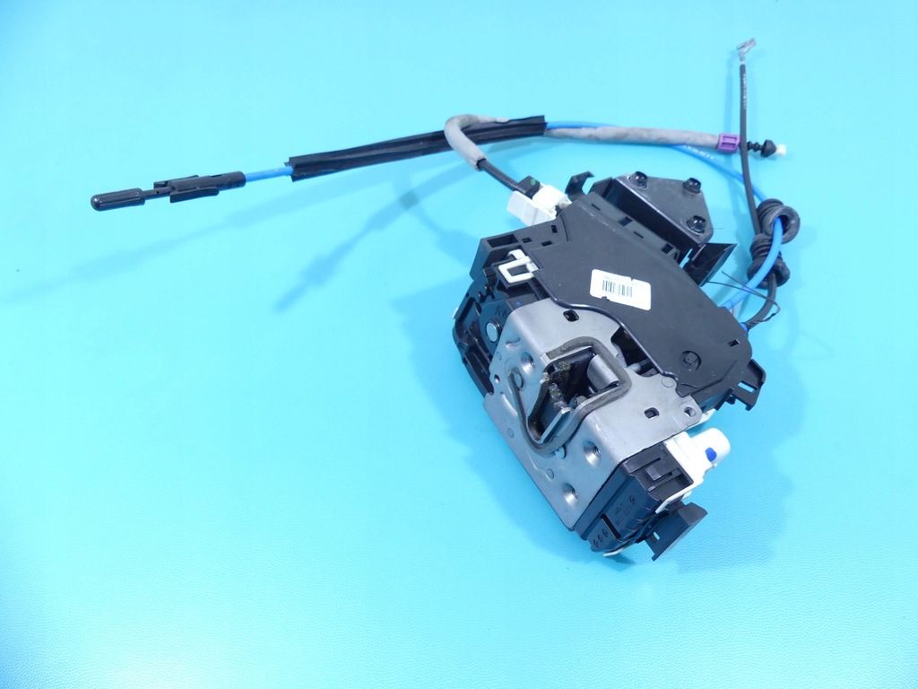 фото №1, Замок задняя правый a2047300835 mercedes w204