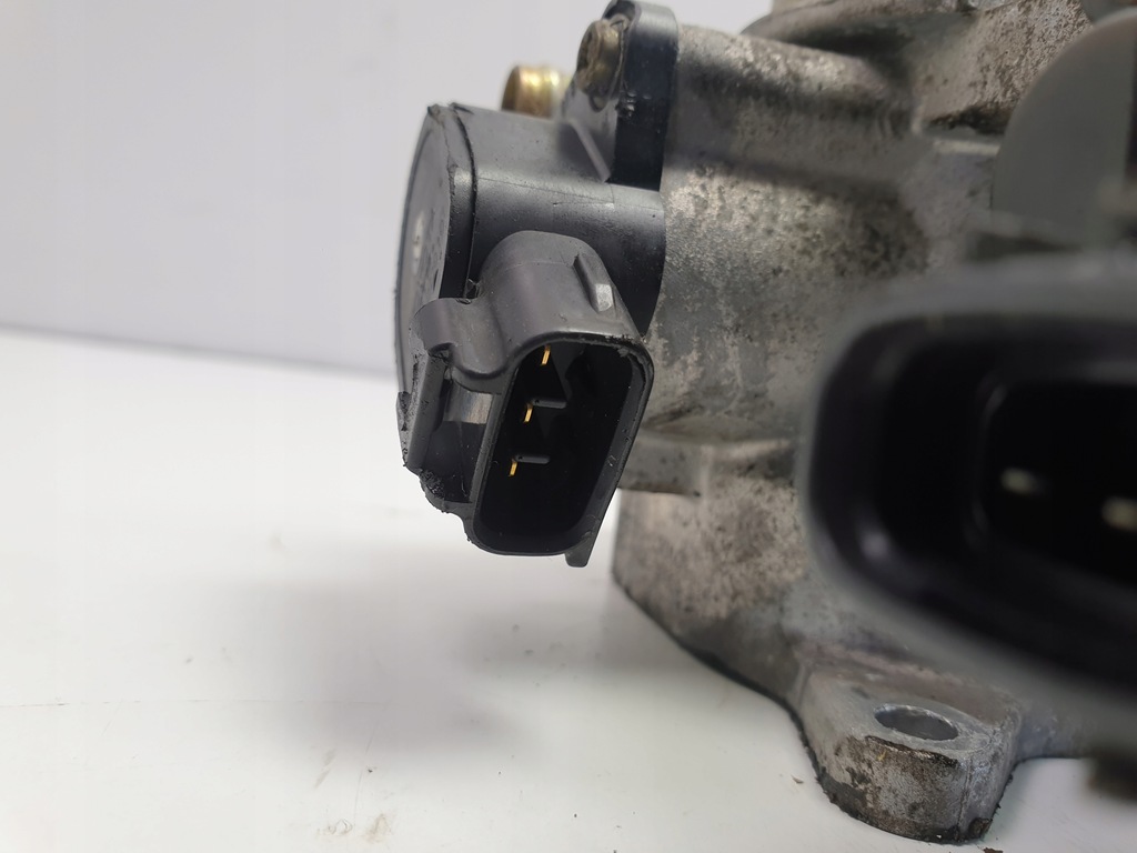 фото №9, Toyota yaris i 1.33 vvti дроссельная заслонка