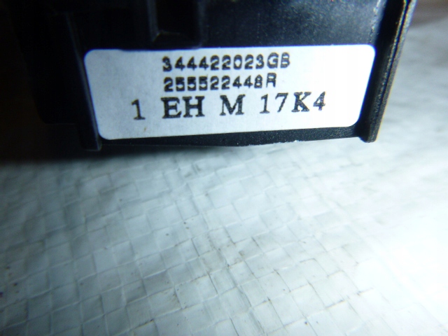 фото №3, Renault clio iv переключатель радио 255522448r