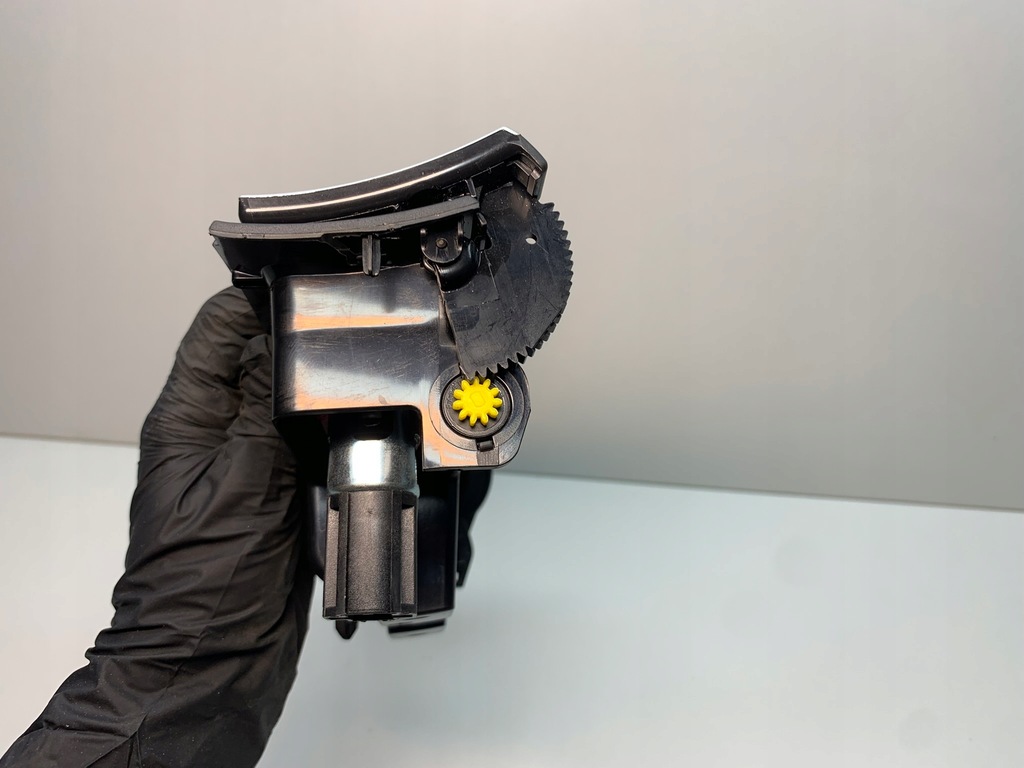 фото №8, Vw passat b7 alltrack бардачок пепельница 3c0863284k