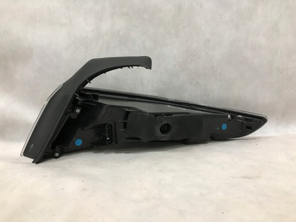 фото №3, Alfa romeo giulia qv лампа задняя левая наружная led europa