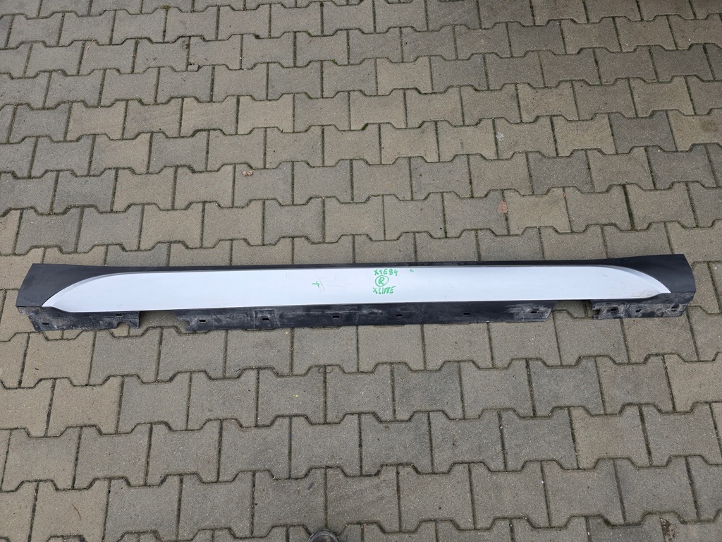 фото №1, Молдинг поріг права x line bmw x1 e84