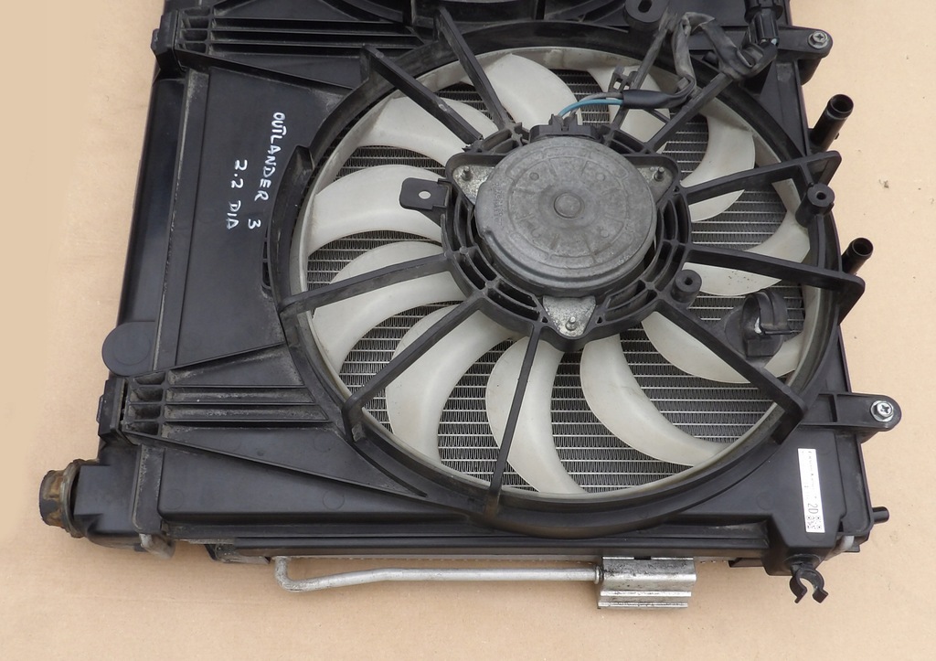 фото №8, Mitsubishi outlander 3 iii 2.2 di-d 2014 радиатор вентиляторы