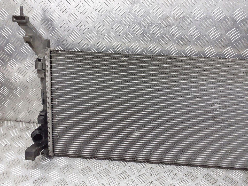 фото №4, Радіатор wody renault laguna iii 2.0 dci 21410005r