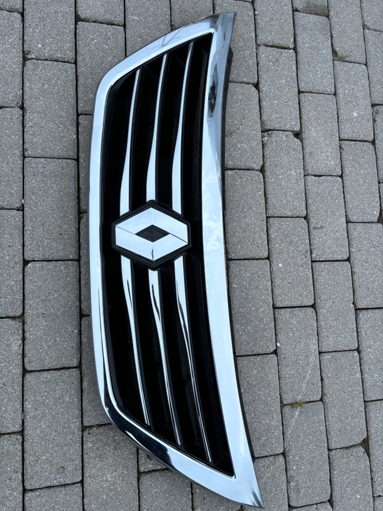 фото №1, Renault latitude решётка радиатора 623109306r