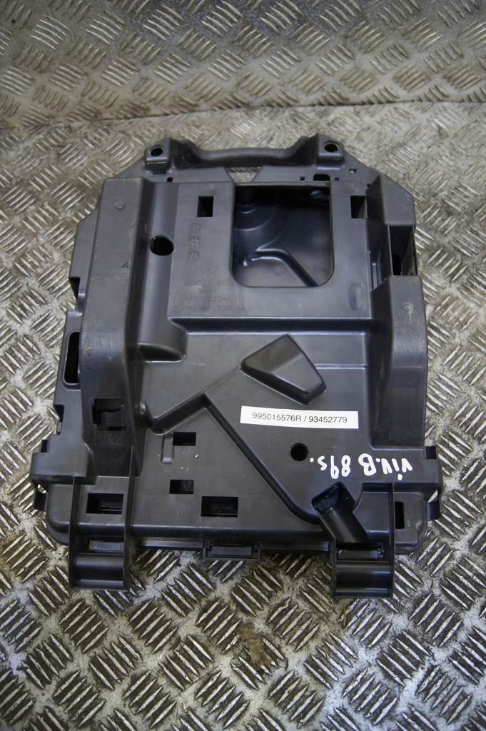 фото №5, Корпус бардачок домкрата traffic iii vivaro b