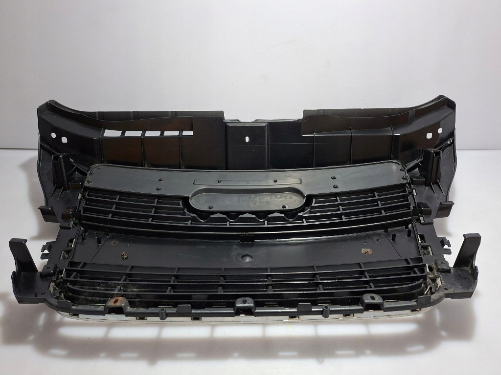 A3 8p lift решітка радіатора бампера перед решітка радіатора 8p0853651m емблема logo super стан Доставка