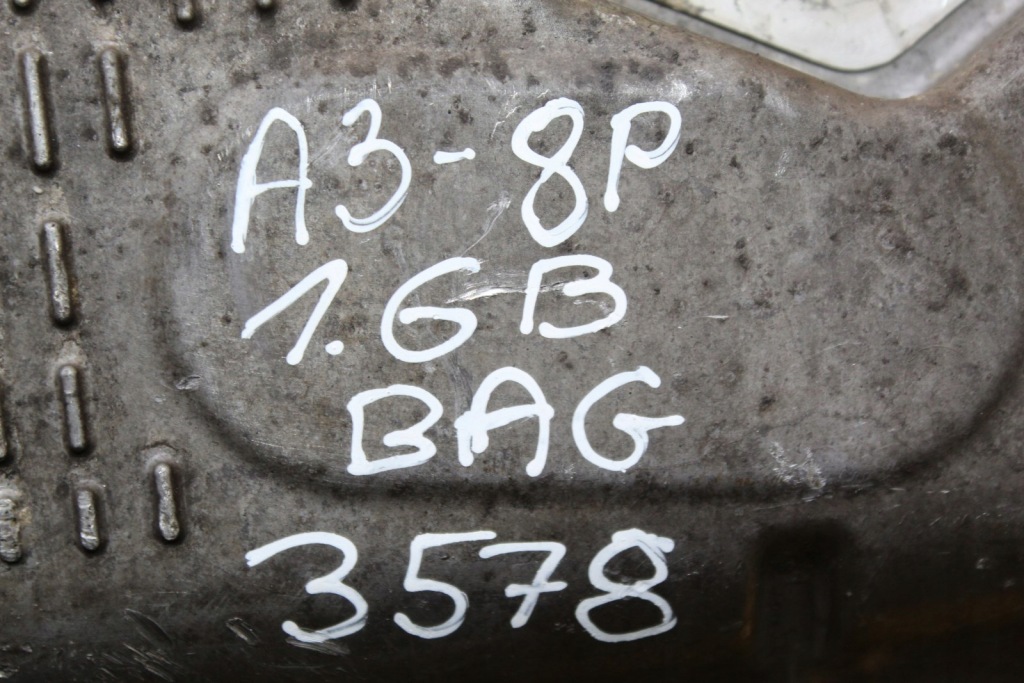 Поддон масляная golf v a3 8p 1.6 8v 03c103603j Киев