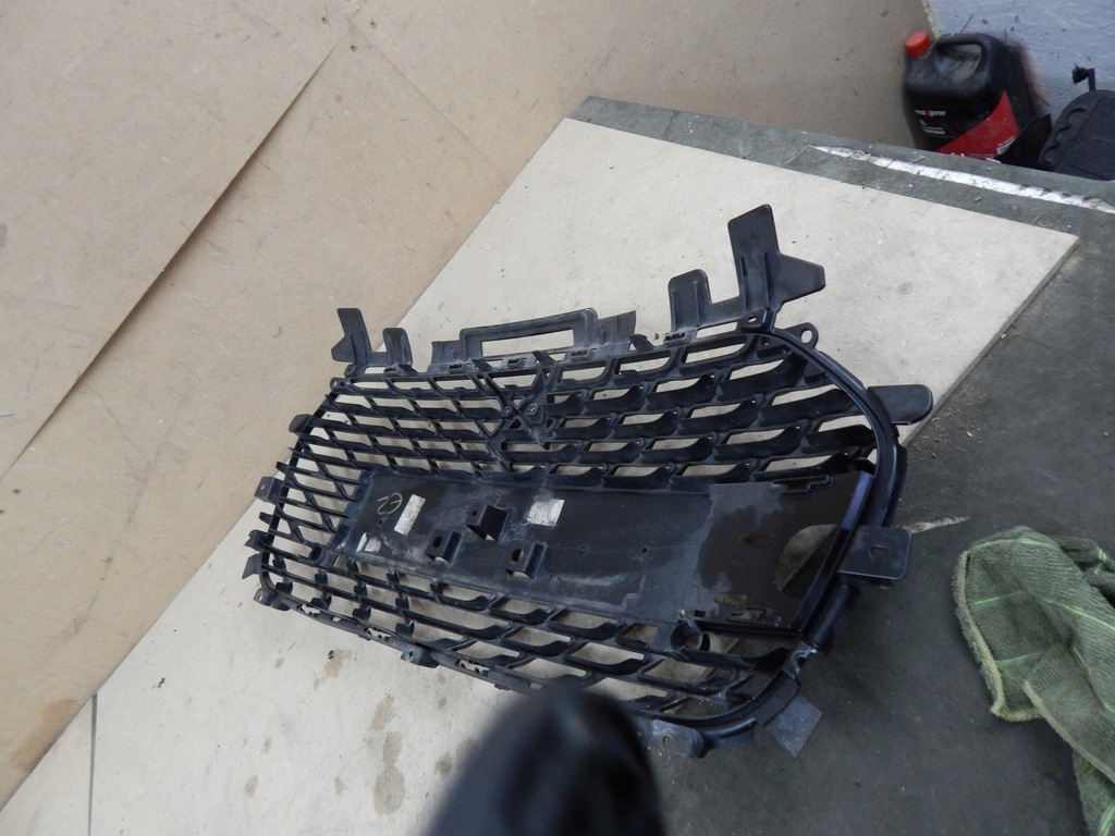 фото №10, Решётка радиатора решётка радиатора перед передний citroen ds3 lift 9814798777 оригинал europa